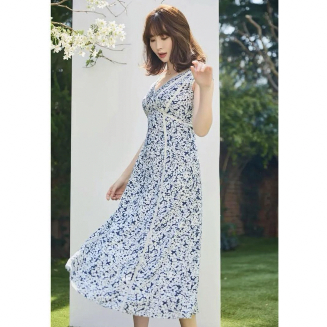 herlipto lace trimmed floral dress