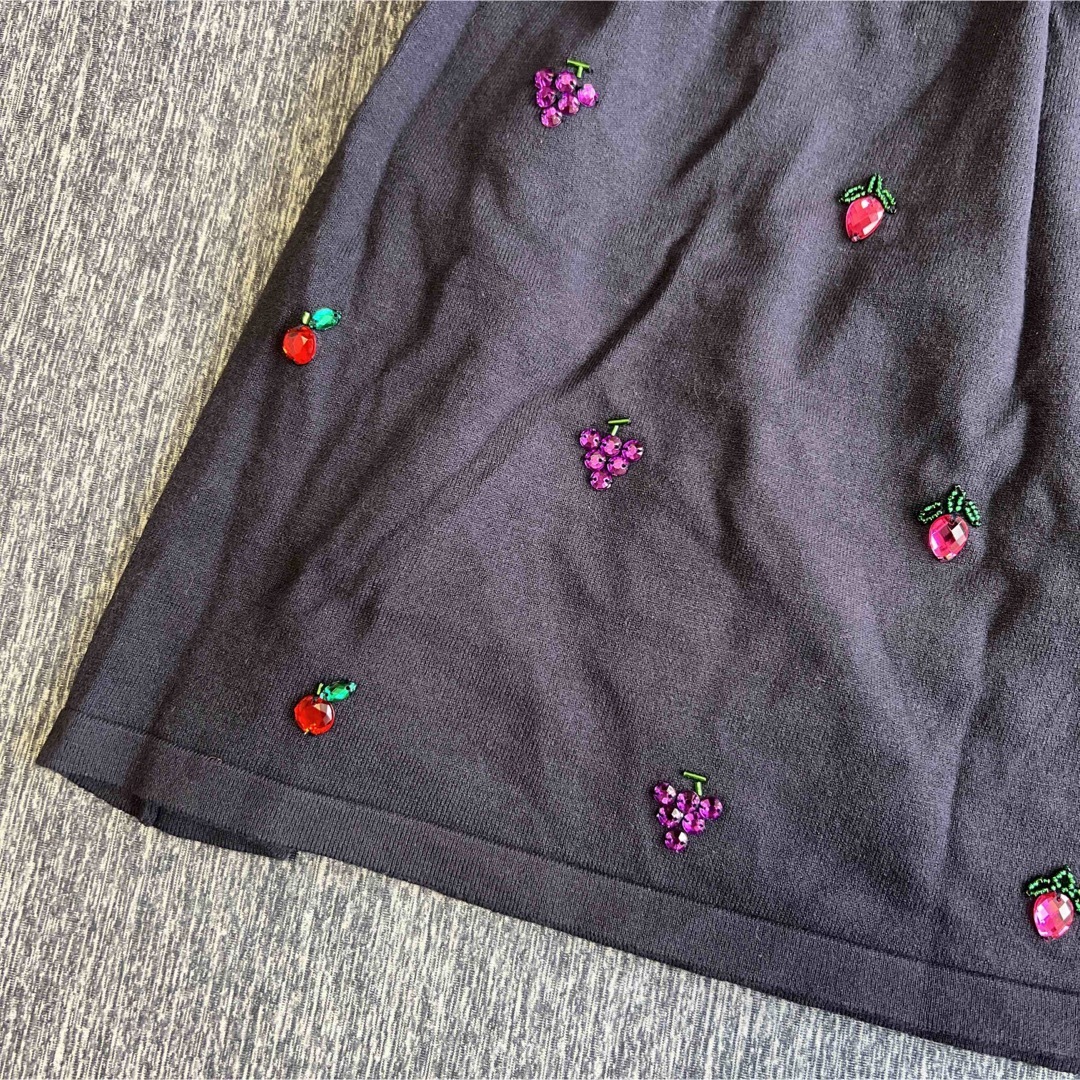 Nina mew(ニーナミュウ)のビジュー　フルーツ　ニット　ミニスカート レディースのスカート(ミニスカート)の商品写真