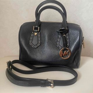 マイケルコース(Michael Kors)のMICHAEL KORS ブラック ショルダーバッグ(ショルダーバッグ)