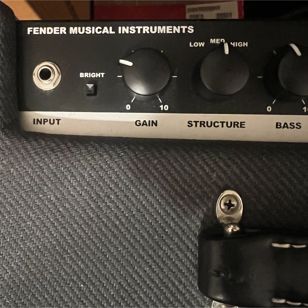 Fender ギターアンプ Bassbreaker 15 Head 楽器のギター(ギターアンプ)の商品写真