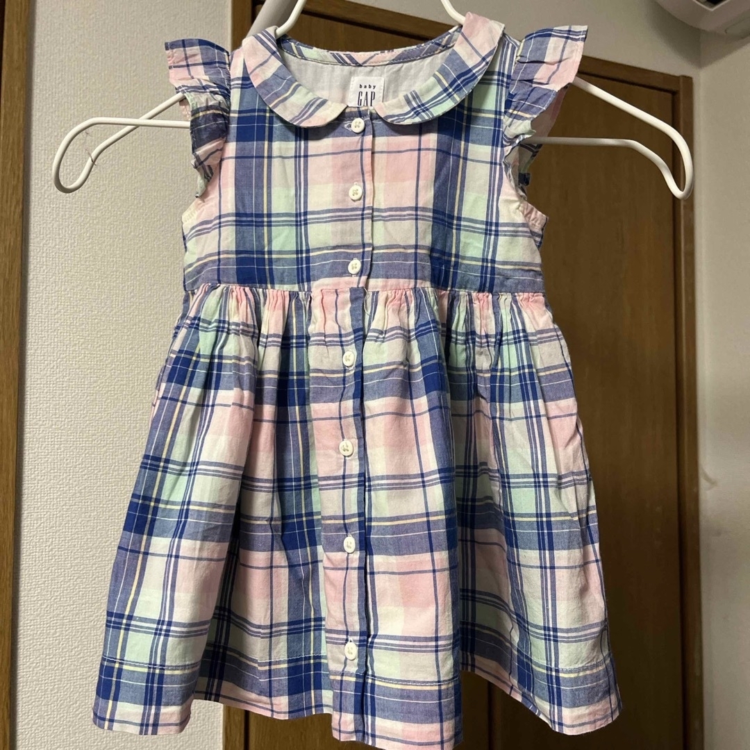 babyGAP(ベビーギャップ)のbaby gap ワンピース　3着 キッズ/ベビー/マタニティのキッズ服女の子用(90cm~)(ワンピース)の商品写真