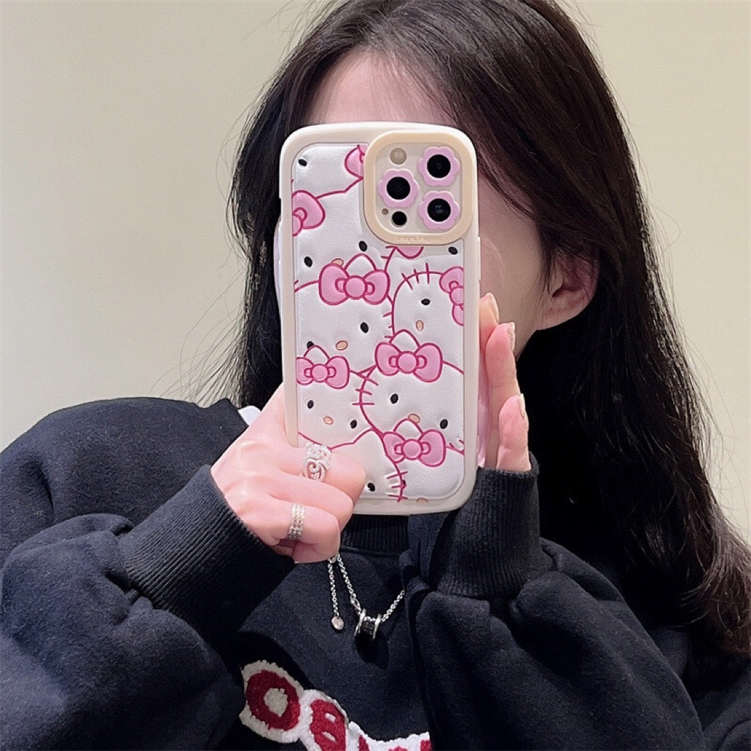 ハローキティー　hello kitty サンリオ　iPhone15ケース スマホ/家電/カメラのスマホアクセサリー(iPhoneケース)の商品写真