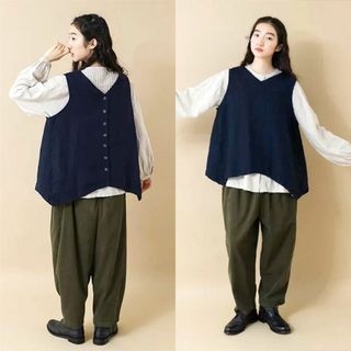 ネストローブ(nest Robe)の美品 08Mab✨ゼロハチマブ 9番手リネン ボタン 広がりベスト 前後2way(ベスト/ジレ)