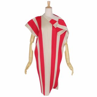 PLEATS PLEASE ISSEY MIYAKE(ひざ丈ワンピース ・ レッド/赤色 PLEATS PLEASE ISSEY MIYAKE(ひざ丈ワンピース ・ レッド/赤色
