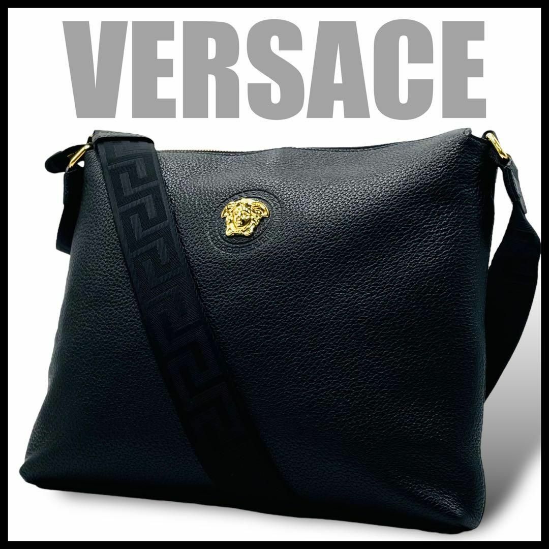 VERSACE(ヴェルサーチ)の希少☆未使用級 ヴェルサーチ ショルダーバッグ メデューサ ユニセックス レザー メンズのバッグ(ショルダーバッグ)の商品写真