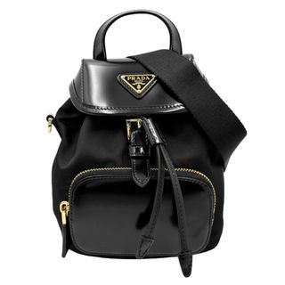 プラダ(PRADA)の【在庫一掃】PRADA プラダ ショルダーバッグ トライアングルロゴ スモール　バックパック Re-Nylon 肩掛け 斜め掛け 小さめ 鞄 かばん 1BZ075 ファブリック  ブラッシュドレザー   ブラック 黒 ゴールド金具 レディース 美品【中古品】(ショルダーバッグ)