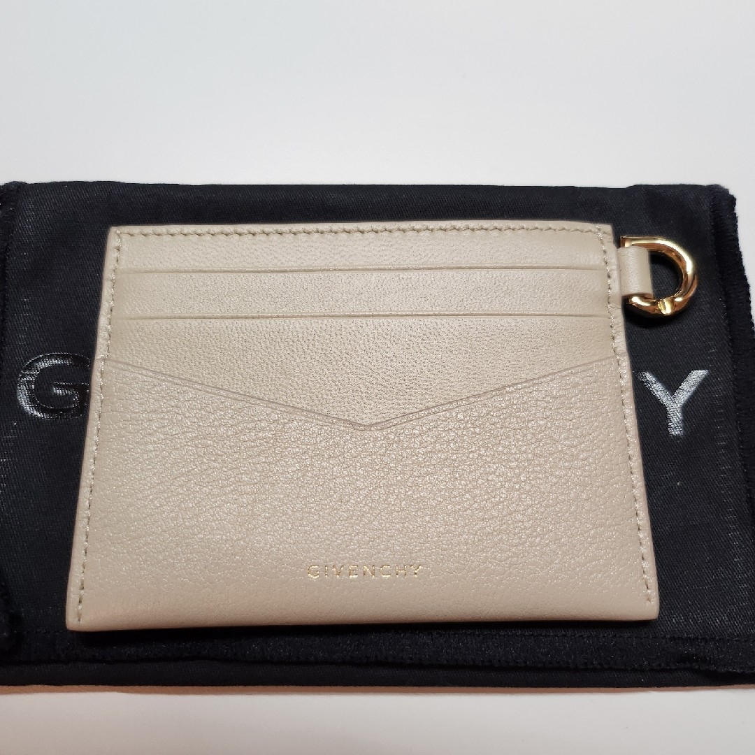 GIVENCHY(ジバンシィ)のGivenchy 4G カードケース カードホルダー ほぼ未使用 レディースのファッション小物(名刺入れ/定期入れ)の商品写真