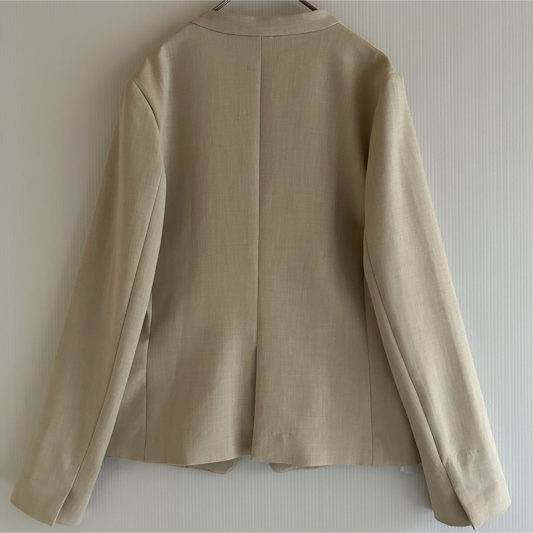 UNITED ARROWS green label relaxing(ユナイテッドアローズグリーンレーベルリラクシング)の043GLR22SS手洗可防皺ストレッチノーカラージャケットスカートMベージュ レディースのフォーマル/ドレス(スーツ)の商品写真