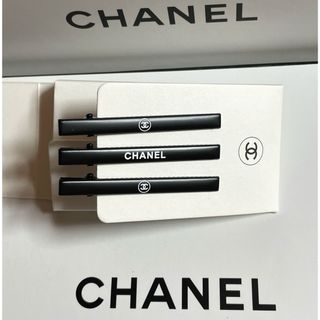 シャネル(CHANEL)のCHANEL  ヘアクリップ ブラック 3本セット (バレッタ/ヘアクリップ)