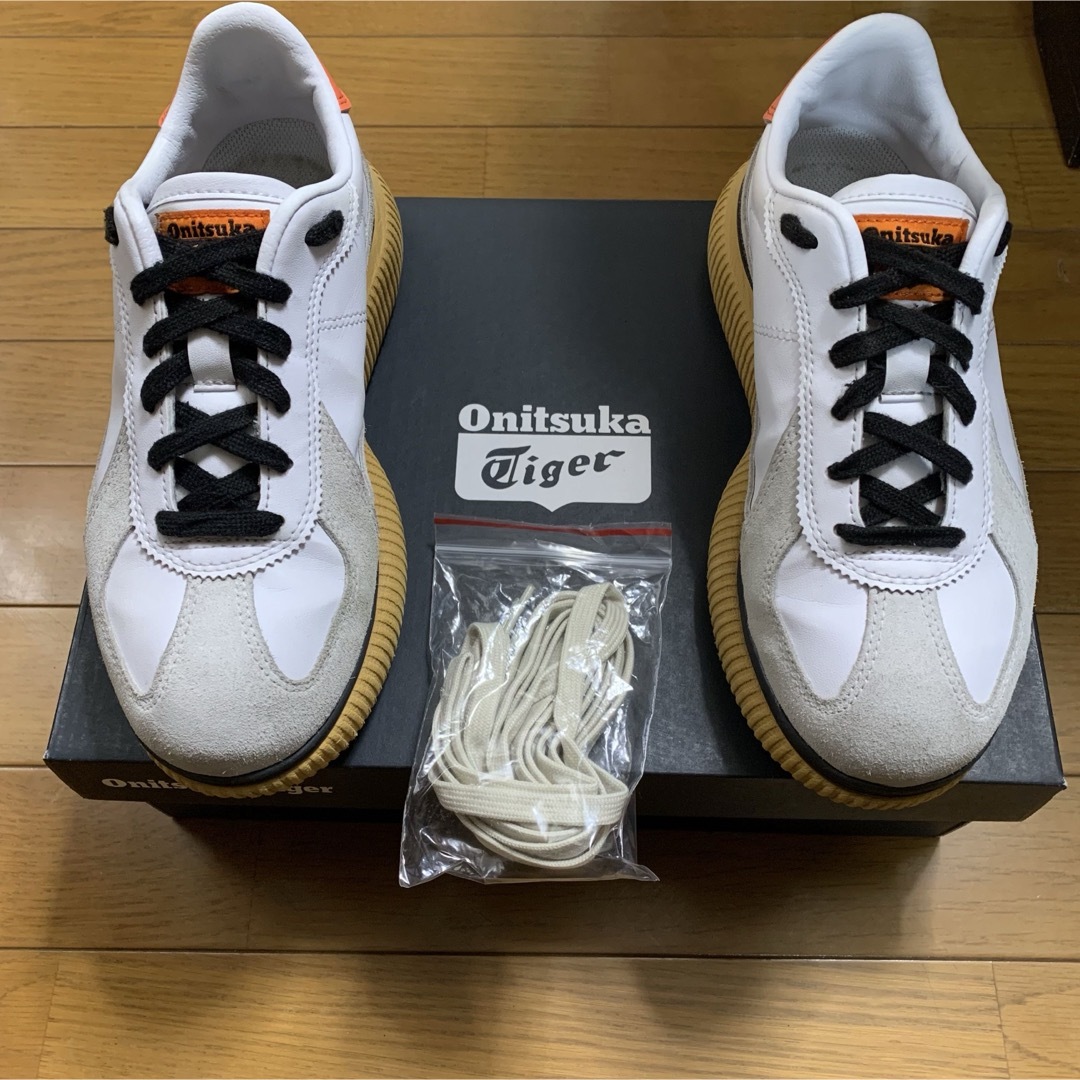 Onitsuka Tiger(オニツカタイガー)のOnitsuka tiger DELECITY☆オニツカタイガー レディースの靴/シューズ(スニーカー)の商品写真