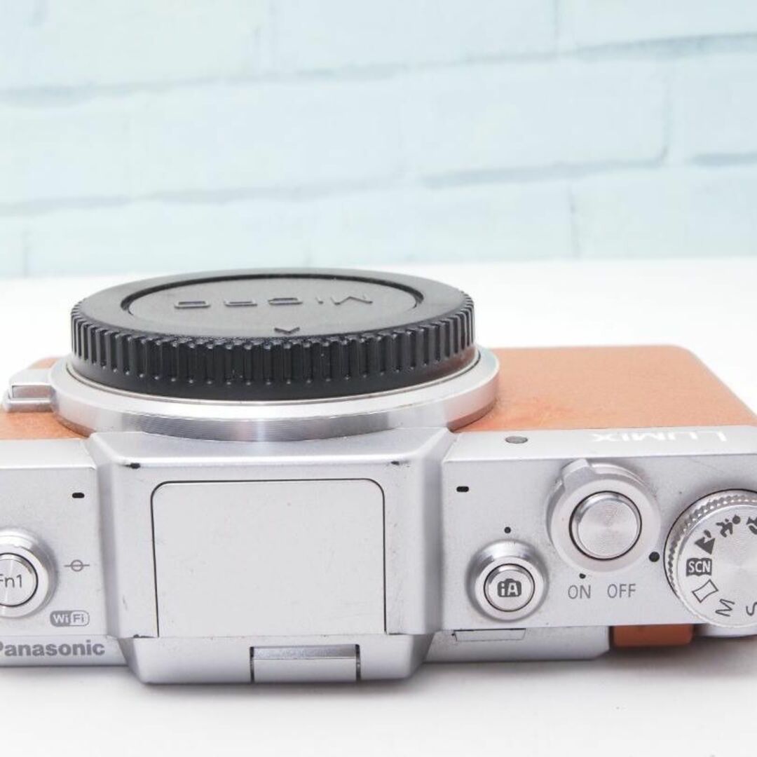 Panasonic(パナソニック)のWi-Fi機能&消音撮影 LUMIX DMC-GF7 ボディ ジャンク スマホ/家電/カメラのカメラ(ミラーレス一眼)の商品写真