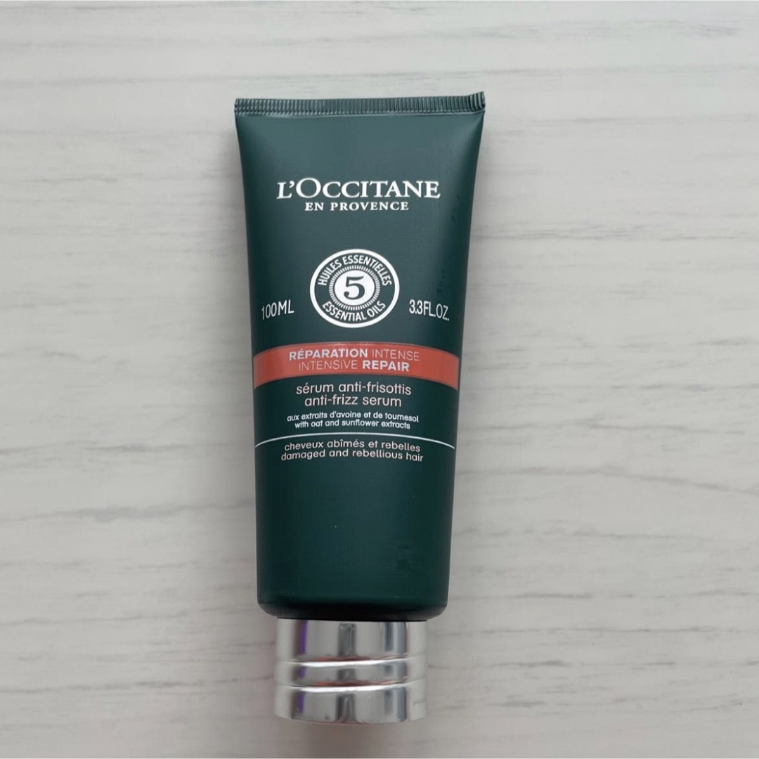 L'OCCITANE(ロクシタン)の新品　ロクシタン ファイブハーブス リペアリングヘアミルクセラム　100ml コスメ/美容のヘアケア/スタイリング(トリートメント)の商品写真