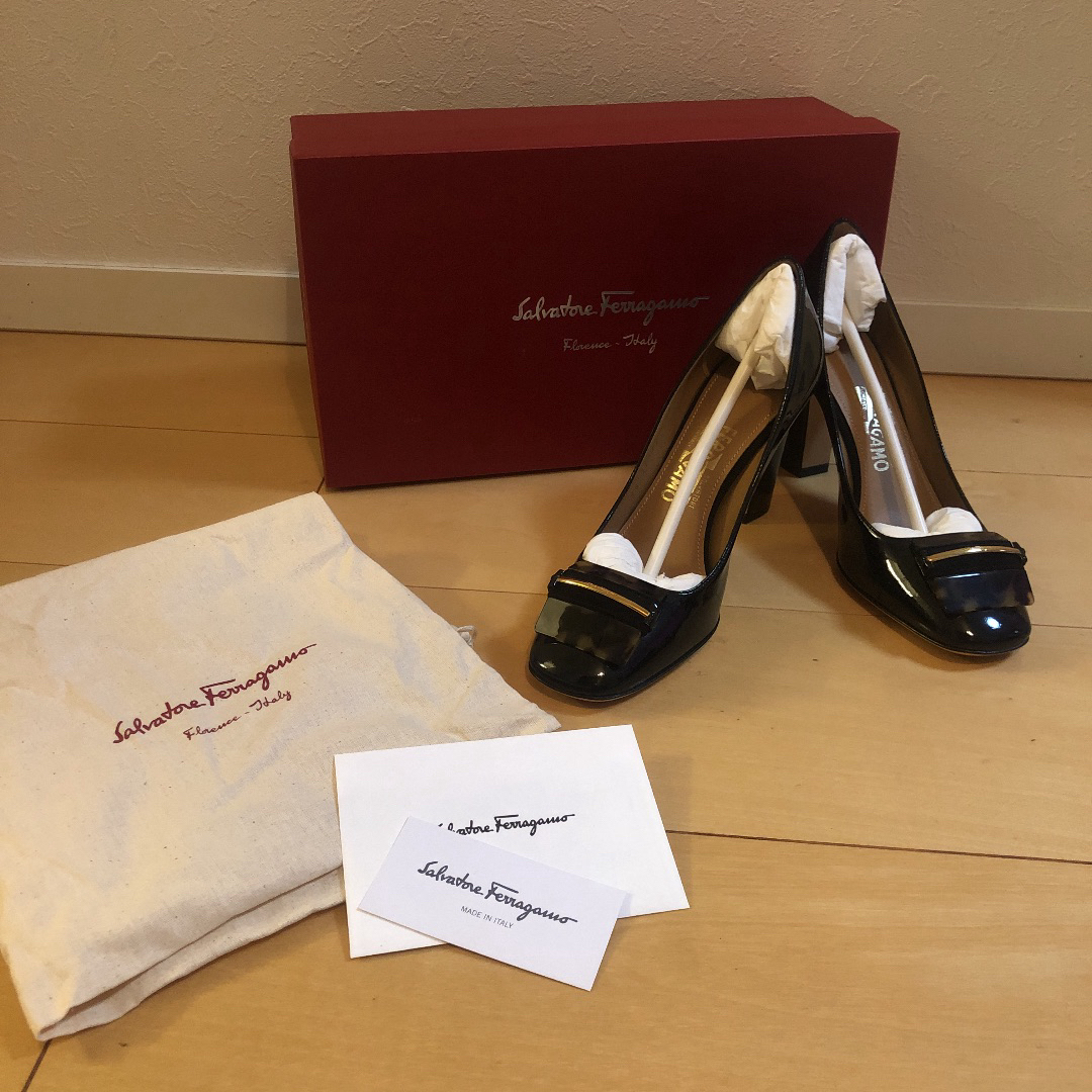 Salvatore Ferragamo - 【新品未使用】フェラガモ エナメル Salvatore Ferragamo - 【新品未使用】フェラガモ エナメル