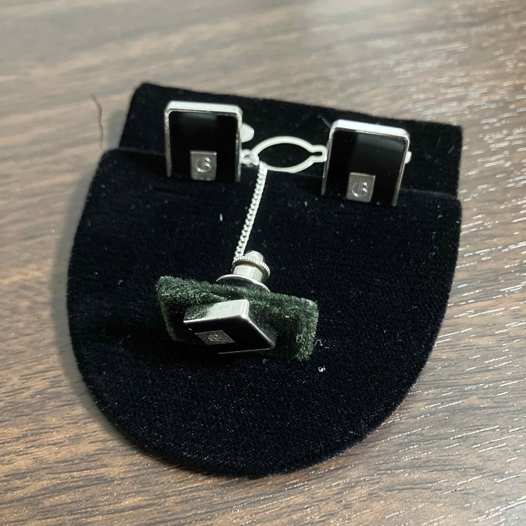 ジェイソンブロス Jaison Bros ネクタイピン カフス セットの ジェイソンブロス Jaison Bros ネクタイピン カフス セットの