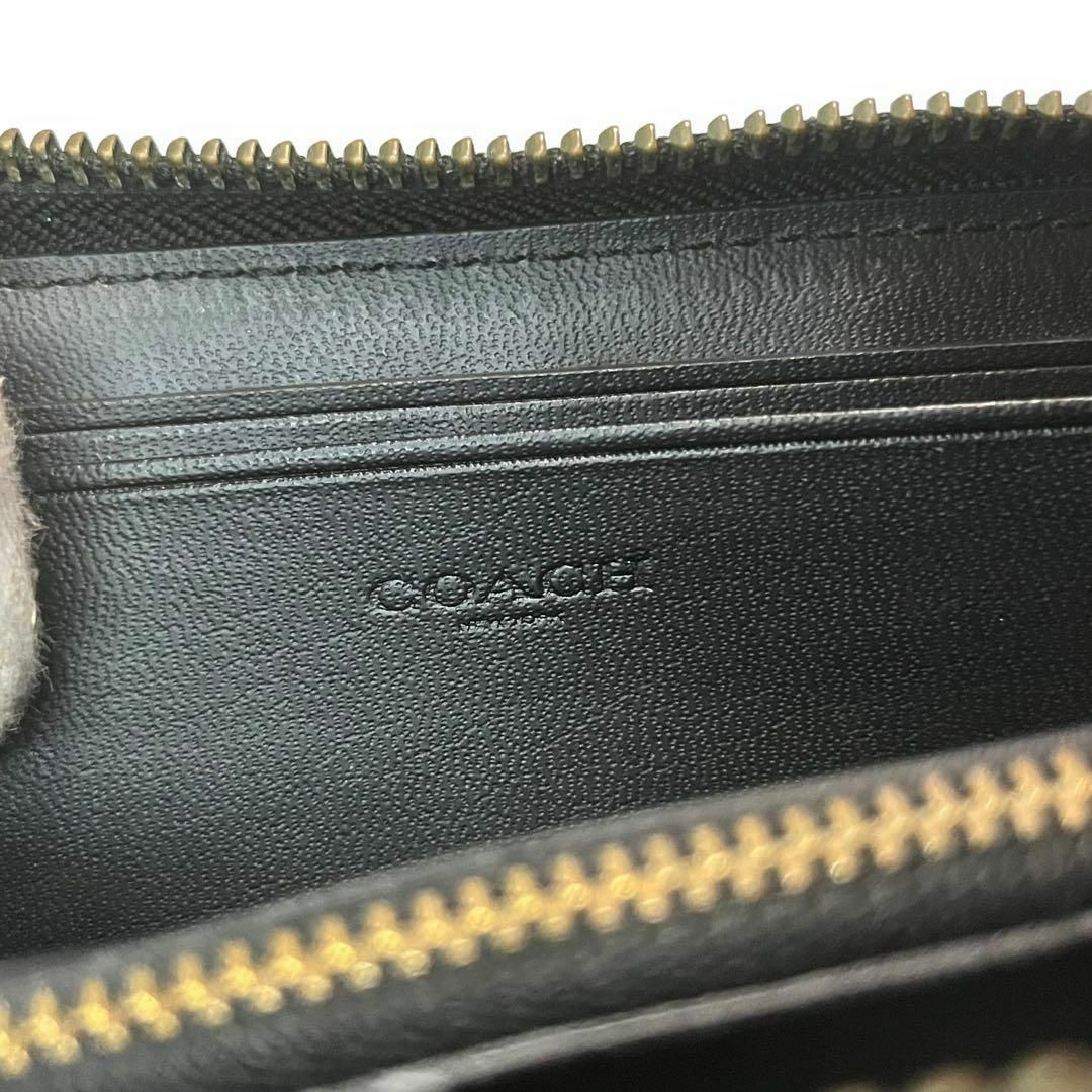 COACH(コーチ)のcoach コーチ　ラウンドファスナー　シグネチャー×ストライプ　長財布 レディースのファッション小物(財布)の商品写真