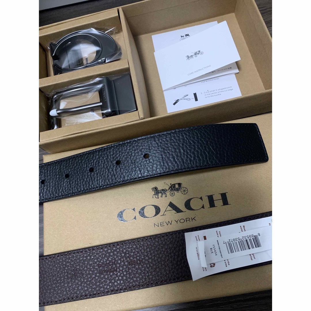 COACH(コーチ)の新品未使用　ショッパー付　コーチ　coach ベルト　リバーシブル　プレゼントに メンズのファッション小物(ベルト)の商品写真