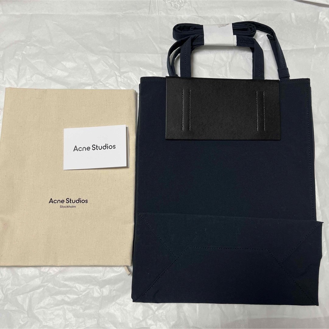 Acne Studios アクネストゥディオズ ペイパリーナイロントート Acne Studios アクネストゥディオズ ペイパリーナイロントート