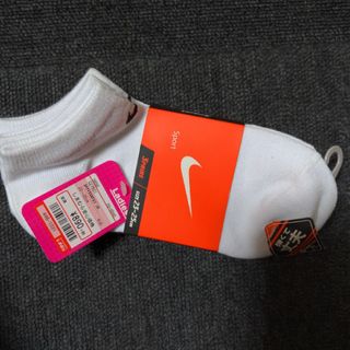 NIKE - ナイキ　NIKE　ソックス　靴下　くるぶし　23-25　3足セット　三足　新品