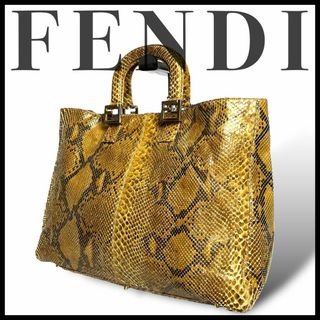 フェンディ パイソンの通販 400点以上 | FENDIを買うならラクマ