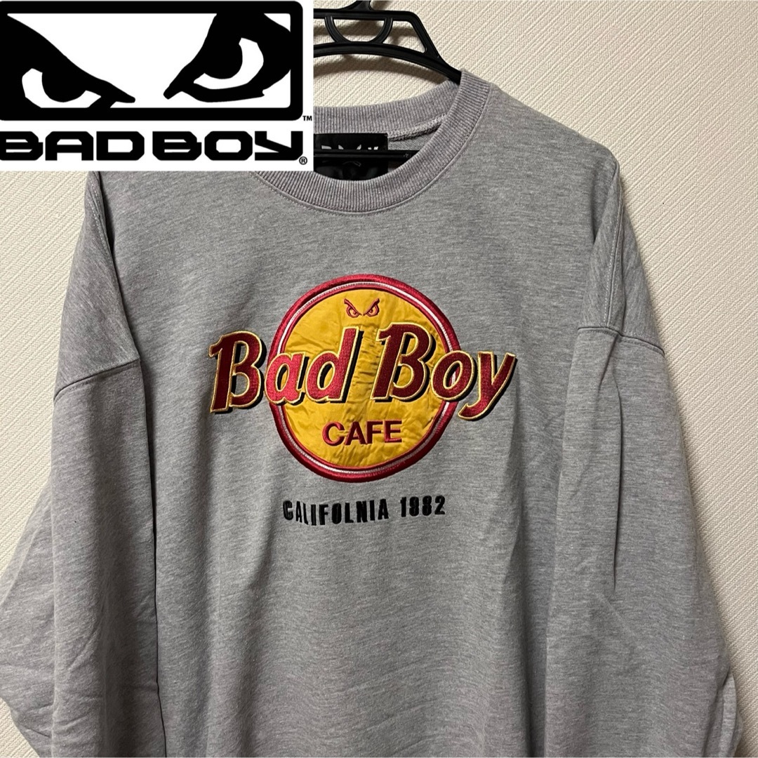 BADBOY(バッドボーイ)のBad Boy CAFE Sweatshirt Gray メンズのトップス(スウェット)の商品写真