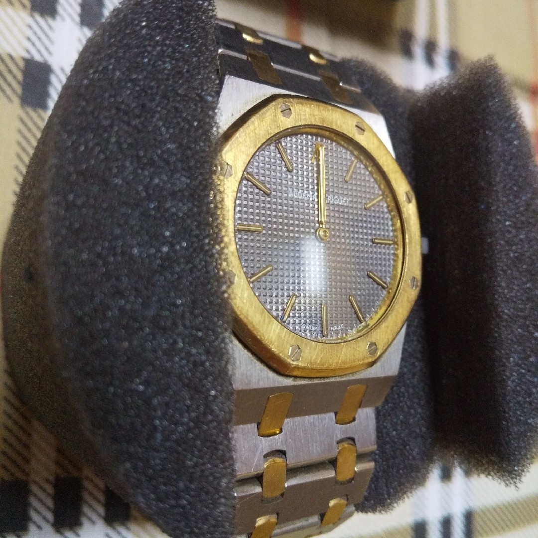 AUDEMARS PIGUET(オーデマピゲ)の現状不動 オーデマピゲ ロイヤルオーク メンズ  33ミリ メンズの時計(腕時計(アナログ))の商品写真