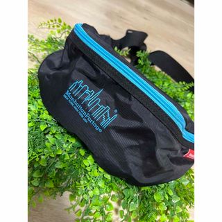 新品！限定色　Manhattan Portage ボディバック　春