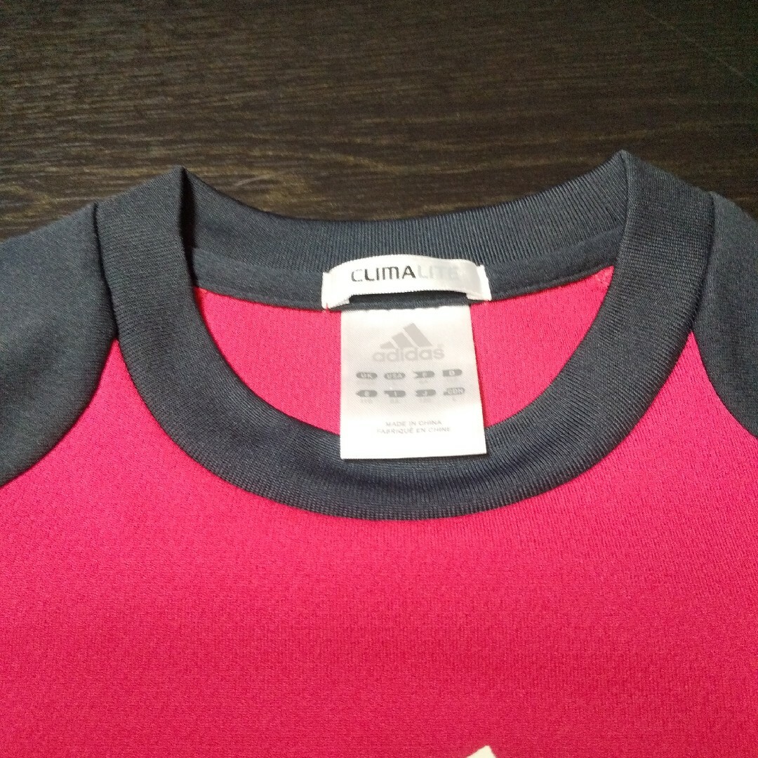 adidas(アディダス)のadidas長袖Tシャツsize120 キッズ/ベビー/マタニティのキッズ服女の子用(90cm~)(Tシャツ/カットソー)の商品写真