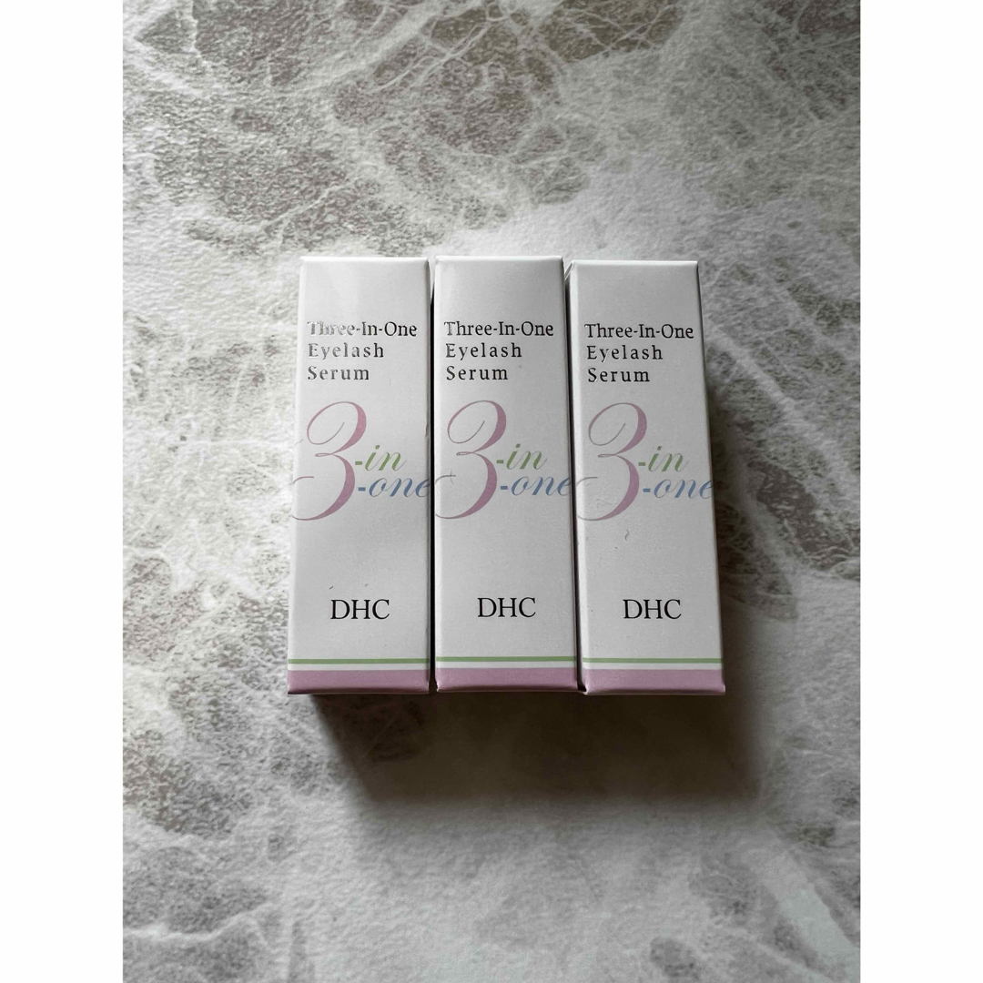 DHC(ディーエイチシー)のDHCスリー イン ワン アイラッシュ セラム　9mL コスメ/美容のスキンケア/基礎化粧品(まつ毛美容液)の商品写真