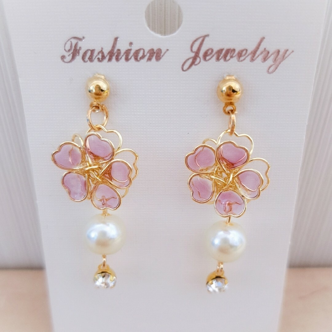 223# ピアス ハンドメイド フラワー レジン 桜 ハンドメイドのアクセサリー(ピアス)の商品写真