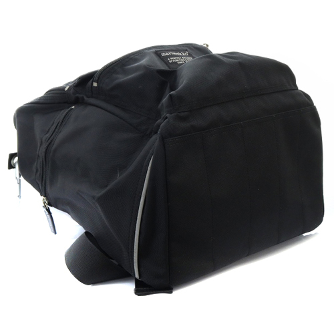 marimekko(マリメッコ)のマリメッコ マリメッコ BUDDY リュックサック デイパック ロゴ 黒 レディースのバッグ(リュック/バックパック)の商品写真