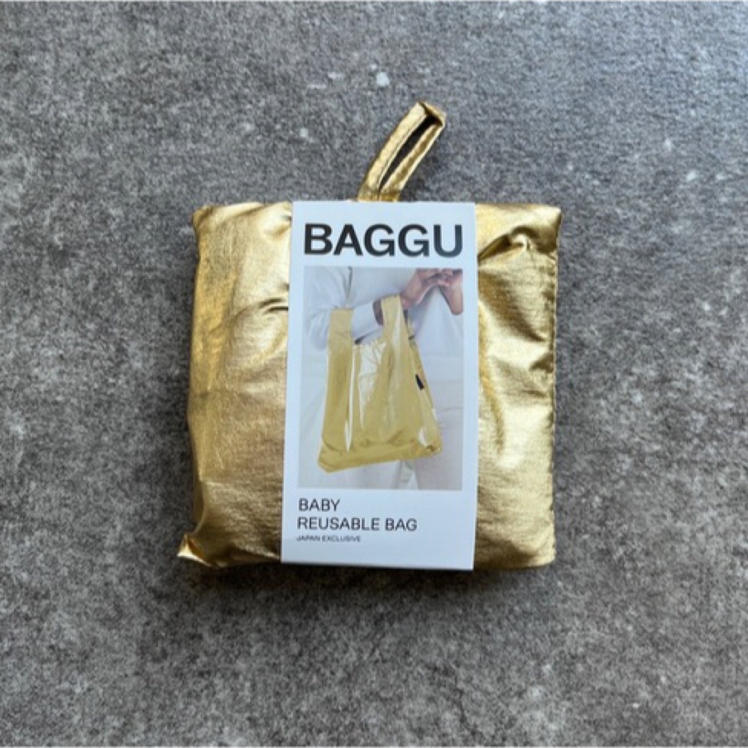 BAGGU(バグゥ)のバグゥ ベビー BABY BAGGU 日本限定 メタリック ゴールド エコバッグ レディースのバッグ(エコバッグ)の商品写真