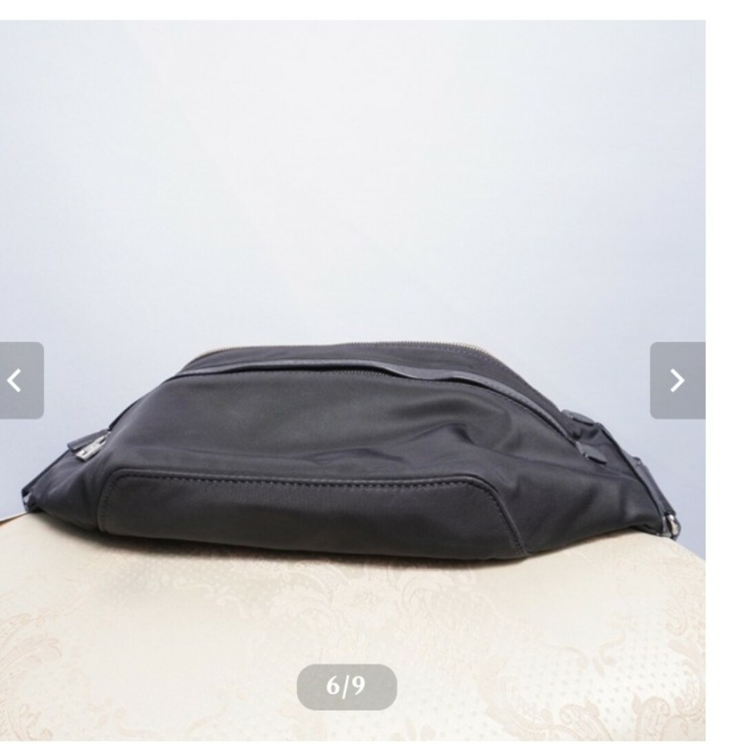 Calvin Klein(カルバンクライン)の【Calvin Klein】BLACKレザー×高密度ナイロンボディバッグ メンズのバッグ(ボディーバッグ)の商品写真
