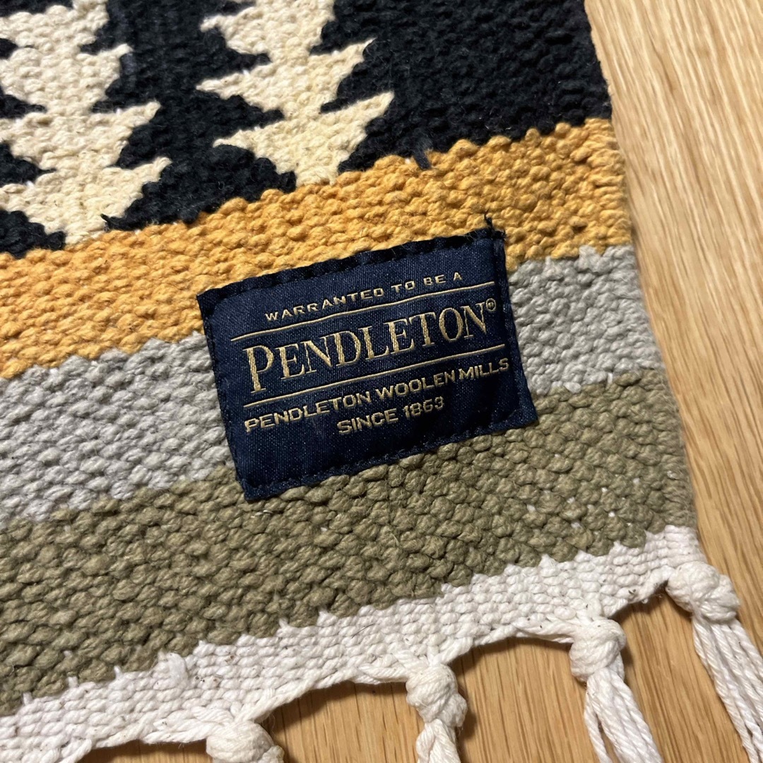 PENDLETON(ペンドルトン)の💟PENDLETON  フリンジスモールマット インテリア/住まい/日用品のラグ/カーペット/マット(ラグ)の商品写真