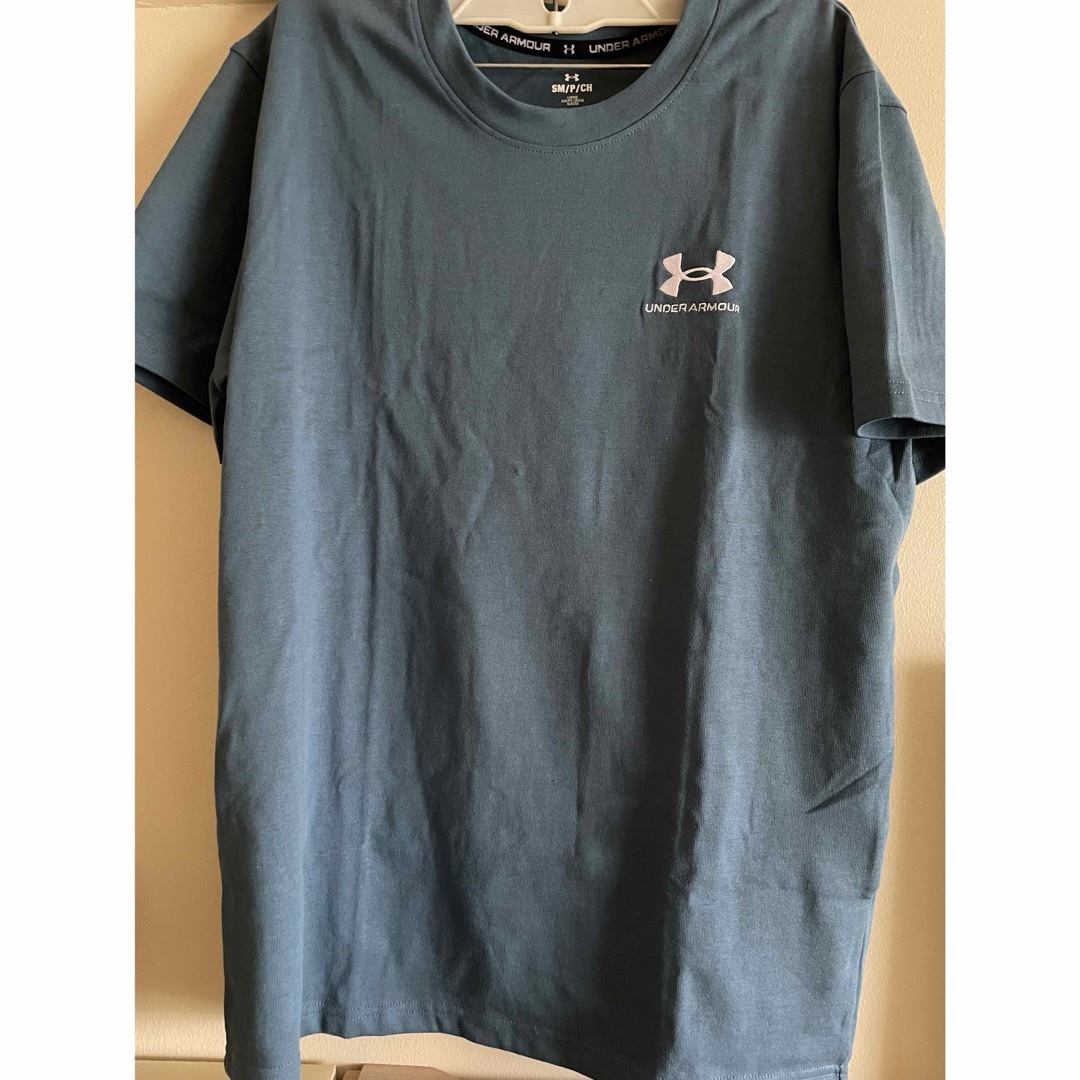 UNDER ARMOUR(アンダーアーマー)のアンダーアーマー　Tシャツ メンズのトップス(Tシャツ/カットソー(半袖/袖なし))の商品写真