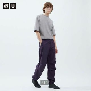 ユニクロ(UNIQLO)の新品 UNIQLO U ワイドフィットパラシュートパンツ タグ付き 紫 人気(ワークパンツ/カーゴパンツ)