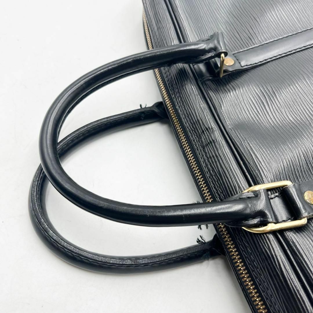 美品】ルイヴィトン ビジネスバッグ ポルトドキュマンボワヤー 美品】ルイヴィトン ビジネスバッグ ポルトドキュマンボワヤー