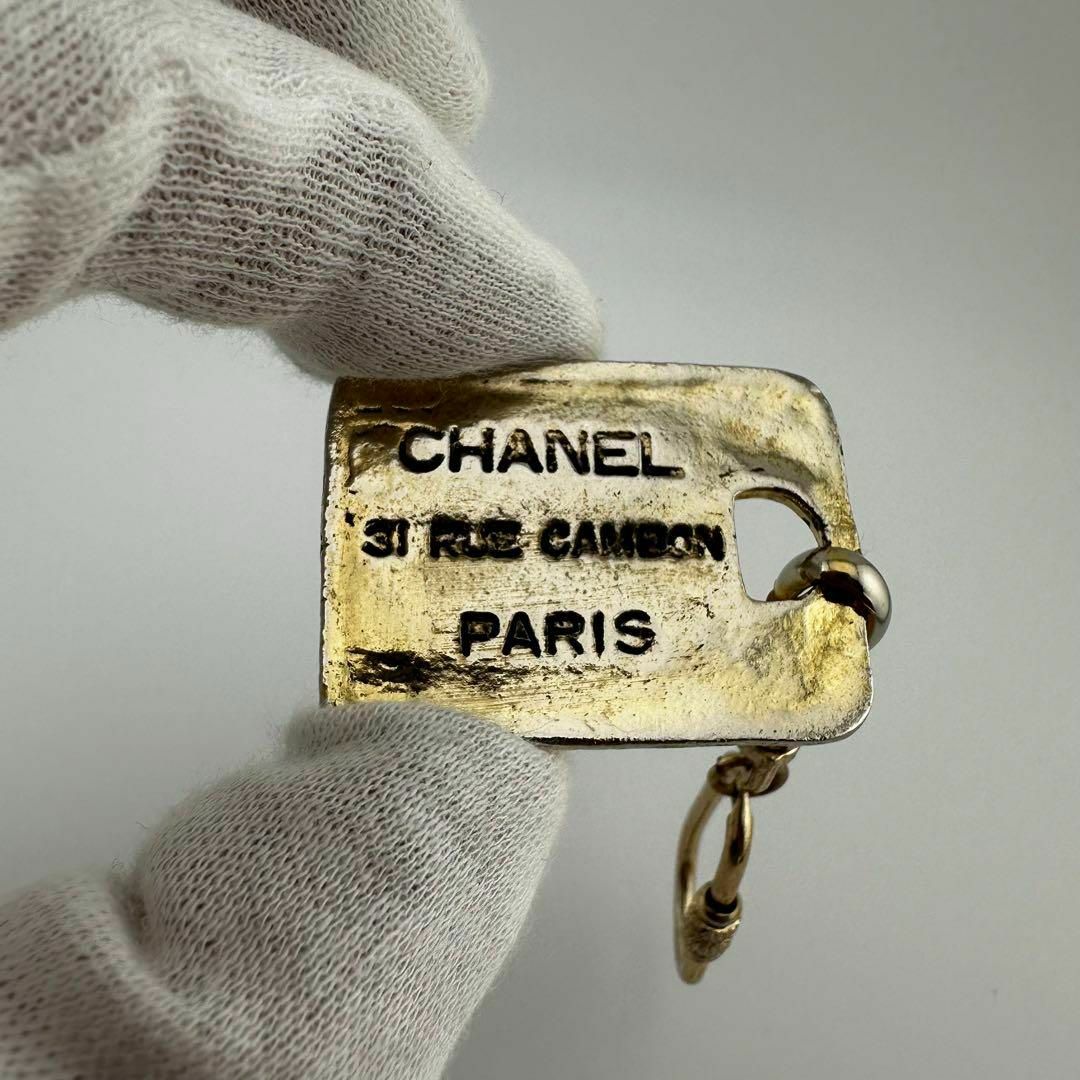 CHANEL(シャネル)のCHANEL / シャネル　カンボン　プレート　キーホルダー　ビンテージ レディースのファッション小物(キーホルダー)の商品写真