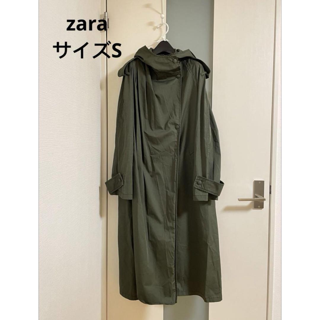 ZARA(ザラ)のzara フーデッドロングコートカーキ色　サイズS レディースのジャケット/アウター(トレンチコート)の商品写真