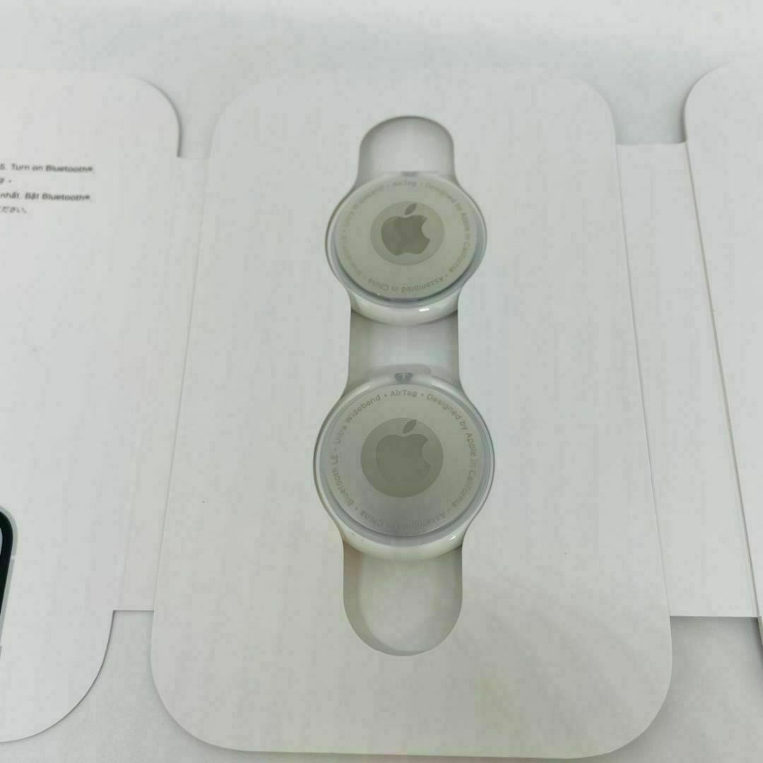Apple - 新品 未使用 Air Tag エアタグ 本体のみ 保護フィルム付き 2コ Apple - 新品 未使用 Air Tag エアタグ 本体のみ 保護フィルム付き 2コ
