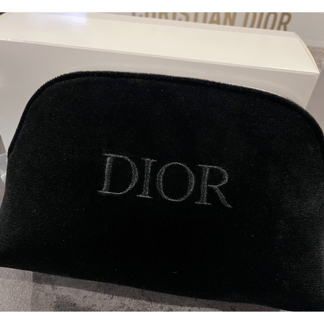 Christian Dior(クリスチャンディオール)のDior  アイシャドウ  チーク   コスメ/美容のコスメ/美容 その他(その他)の商品写真