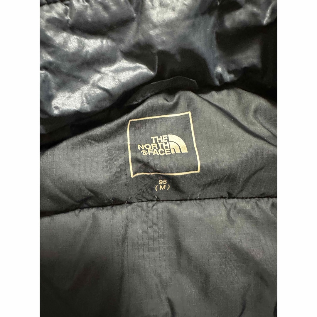 THE NORTH FACE(ザノースフェイス)の【REUSE：THE NORTH FACE】軽量ライトダウン　95 Mサイズ メンズのジャケット/アウター(ダウンジャケット)の商品写真