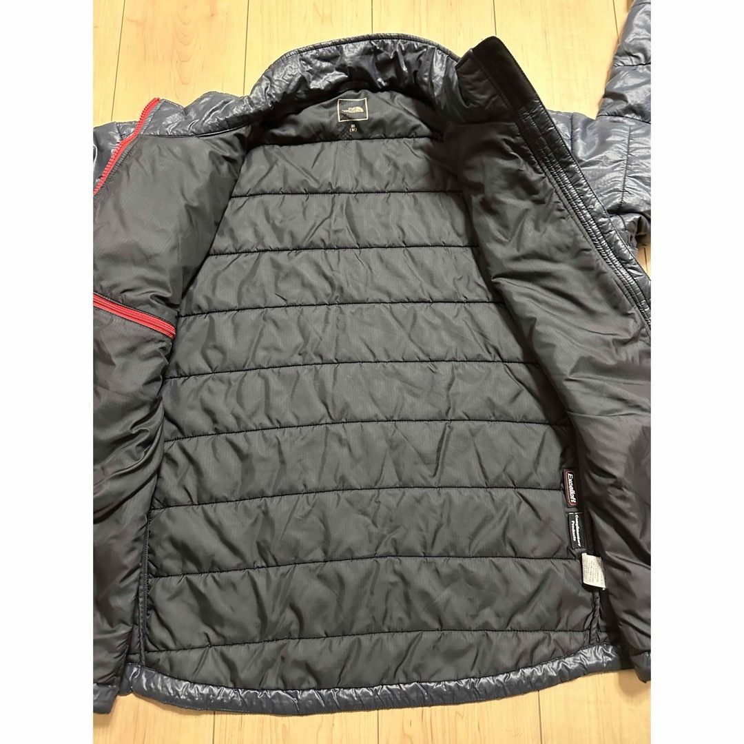 THE NORTH FACE(ザノースフェイス)の【REUSE：THE NORTH FACE】軽量ライトダウン　95 Mサイズ メンズのジャケット/アウター(ダウンジャケット)の商品写真