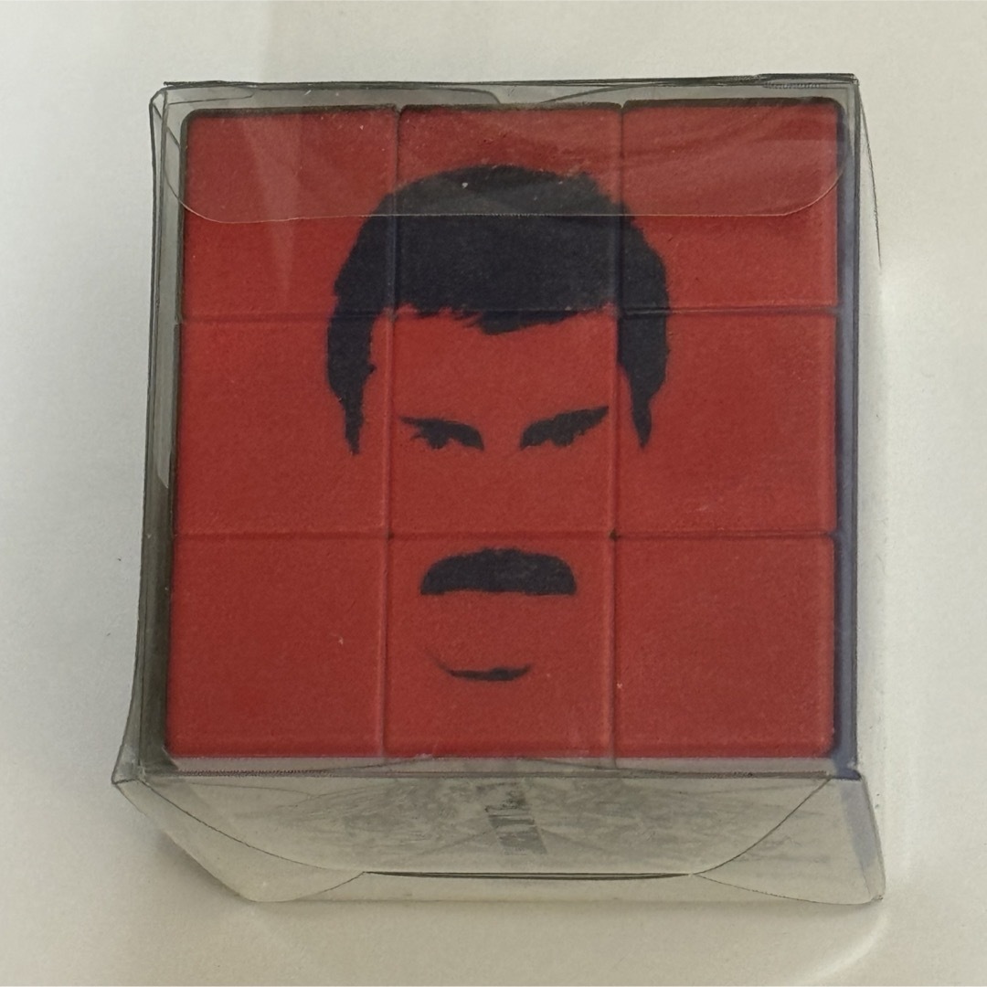 Queen(クイーン)のQueen クイーン　ルービックキューブ　Hot Space エンタメ/ホビーのタレントグッズ(ミュージシャン)の商品写真