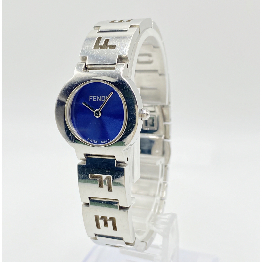 FENDI(フェンディ)のFENDI フェンディ 3050L 009-663 QZ 青系文字盤 1JWY レディースのファッション小物(腕時計)の商品写真