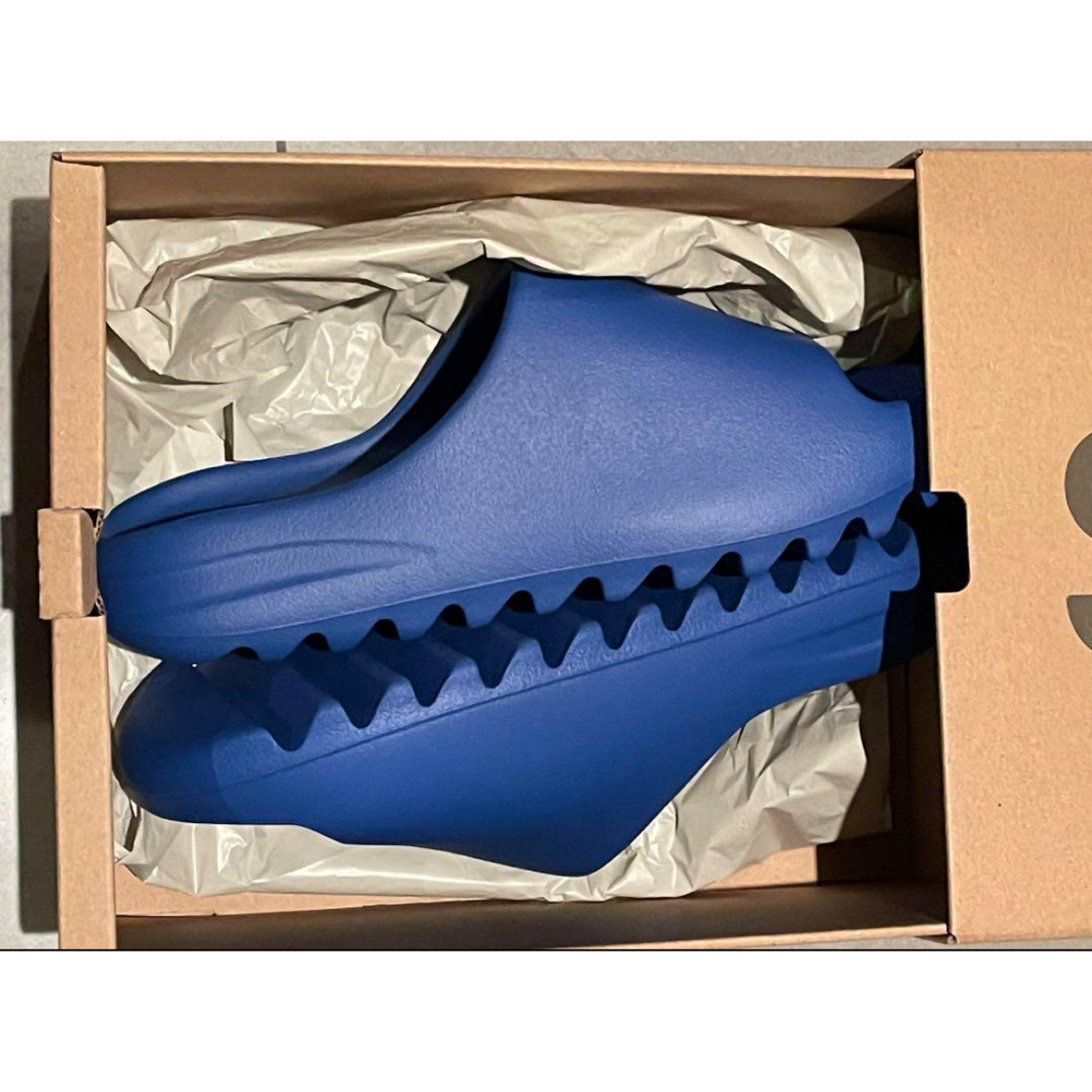 YEEZY（adidas）(イージー)の新品 adidas YEEZY Slide "Azure" 27.5cm メンズの靴/シューズ(サンダル)の商品写真