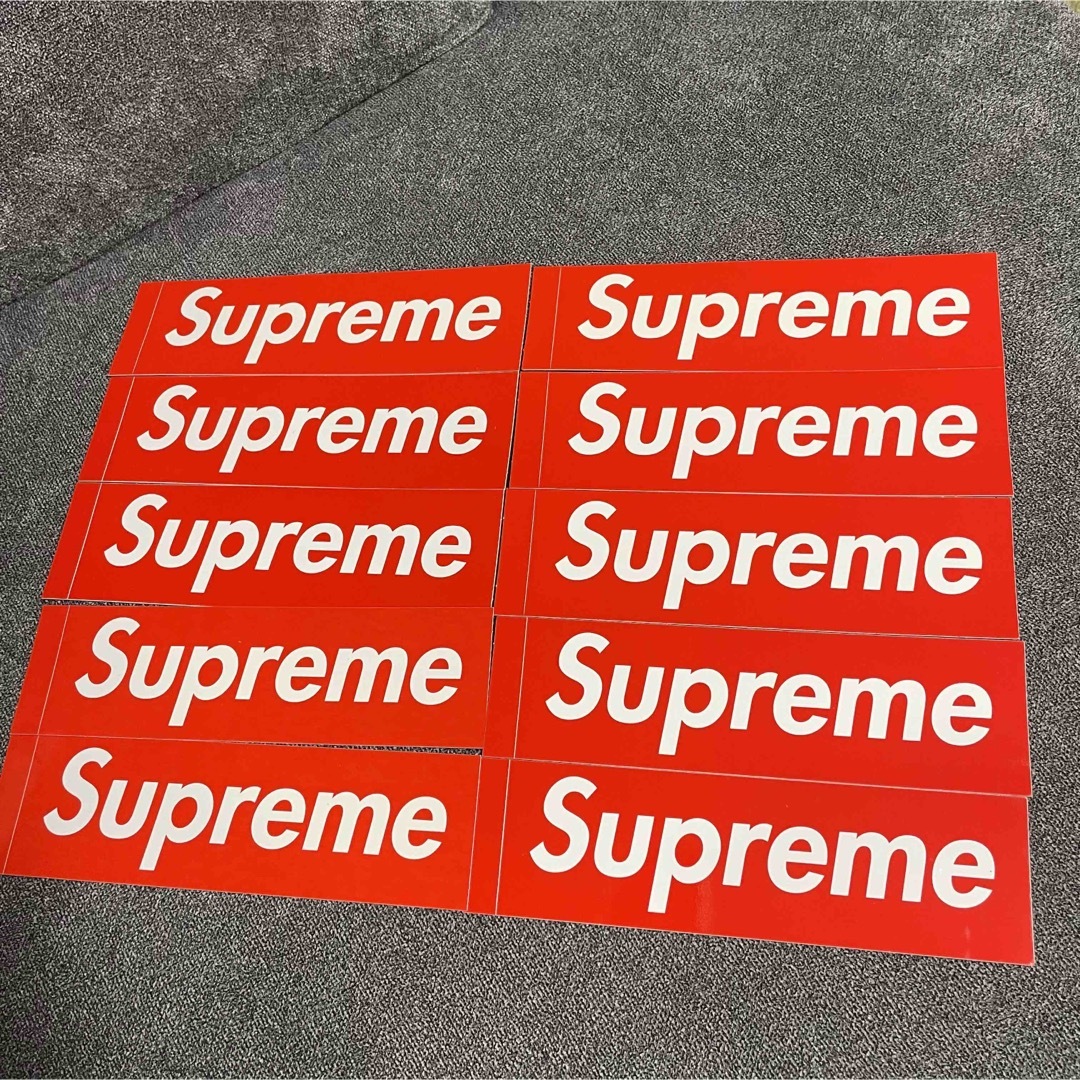 Supreme(シュプリーム)のsupreme シュプリーム sticker  20枚　ステッカーセット  インテリア/住まい/日用品のインテリア小物(その他)の商品写真