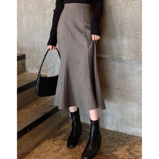 シーイン(SHEIN)の美品シーイン　SHEIN DAZY ハイウエスト  マーメイド　ヘム　スカート(ロングスカート)