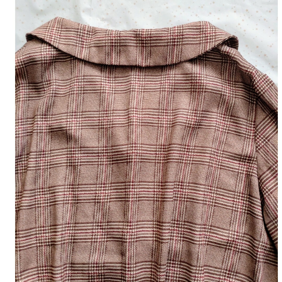 INGNI(イング)のINGNI 　長袖　チェックシャツ　裾絞り　ギャザー レディースのトップス(シャツ/ブラウス(長袖/七分))の商品写真