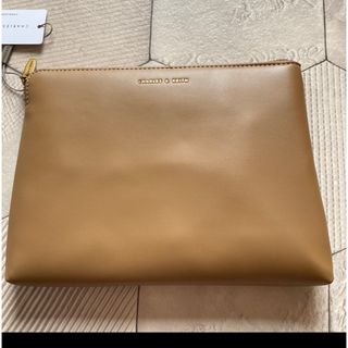 チャールズアンドキース(Charles and Keith)のチャールズアンドキース　ポーチ　バック(ポーチ)