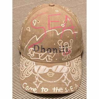 Dhoniii ドーニー　ベージュ　手描きアートキャップ（ピンク）日本製(キャップ)